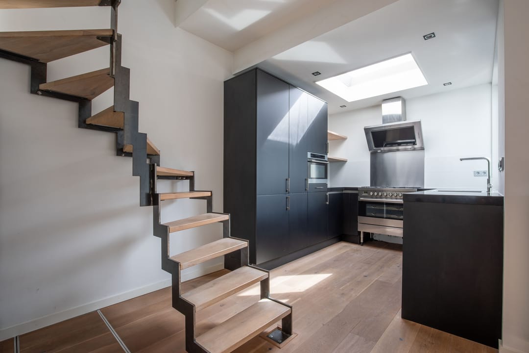 Charming Renovated Freehold Home in Heart of Aalsmeer — 13
