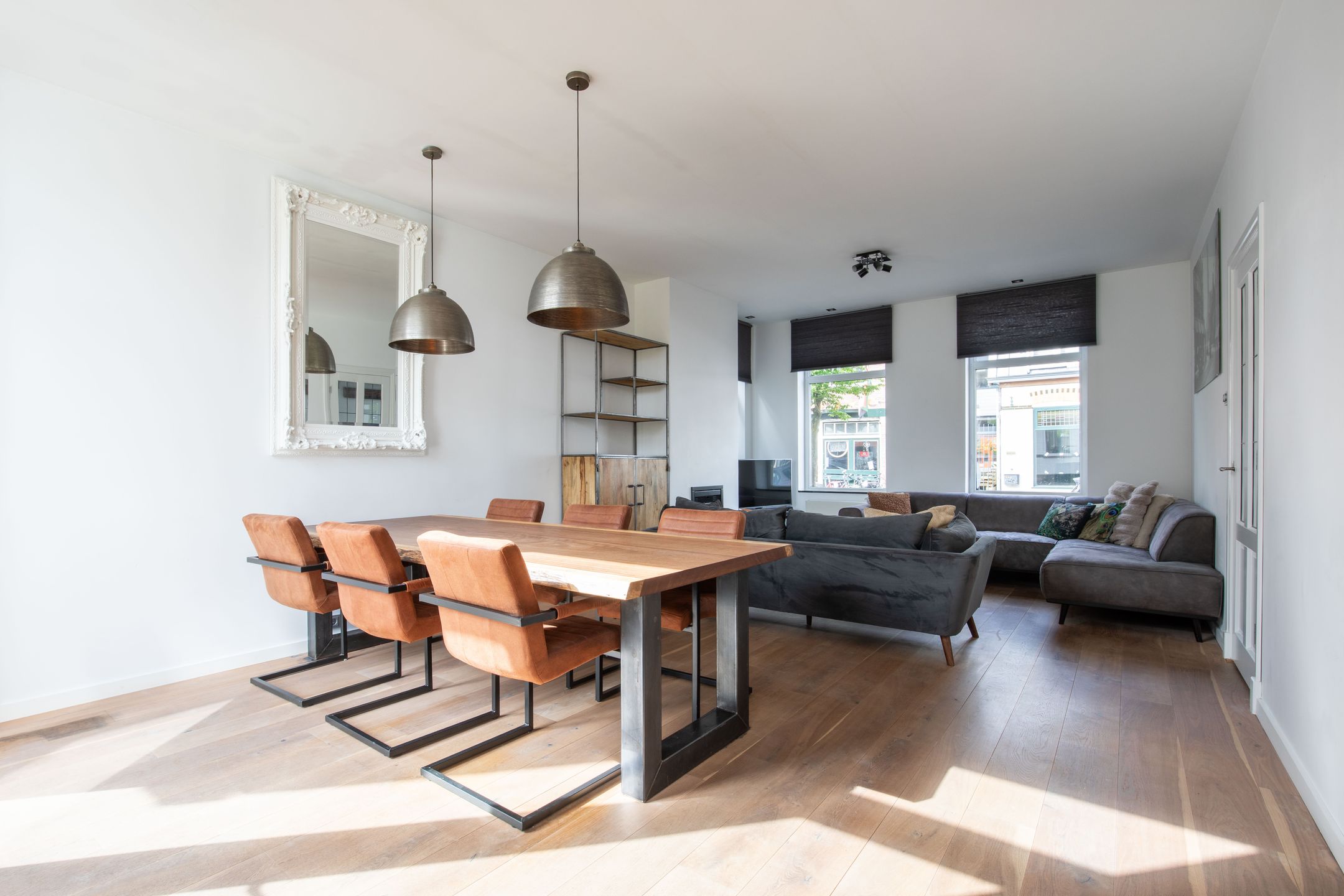 Charming Renovated Freehold Home in Heart of Aalsmeer — 9