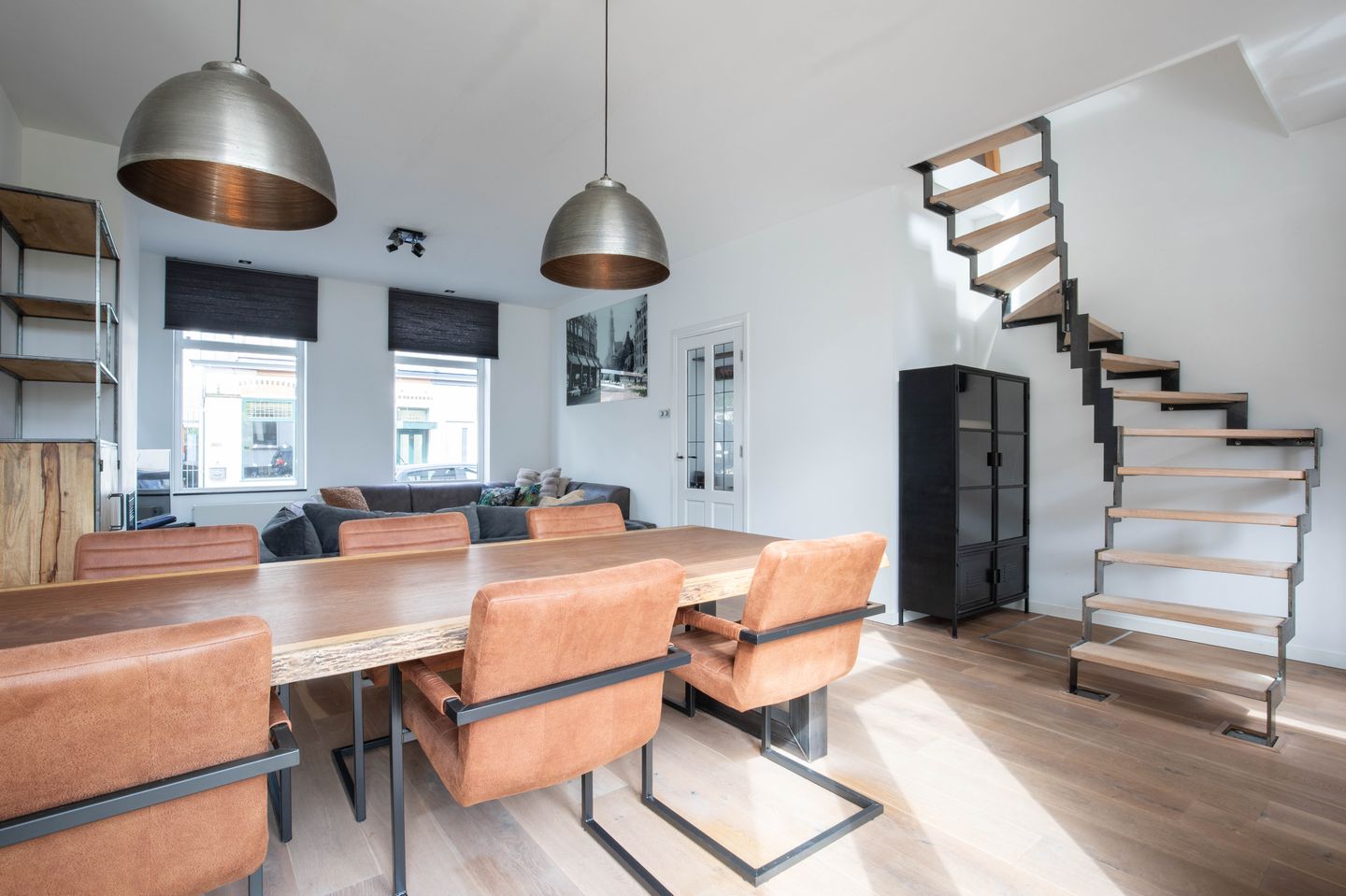 Charming Renovated Freehold Home in Heart of Aalsmeer — 10