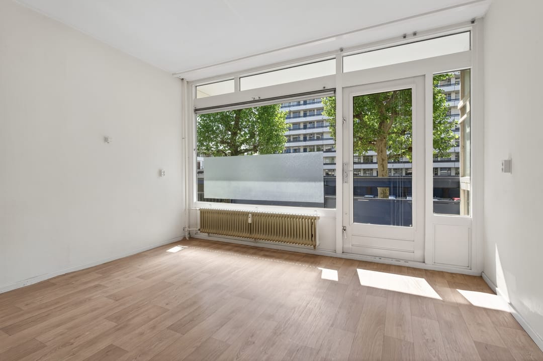Spacious Four Room Apartment with Balcony in Central Arnhem — 8