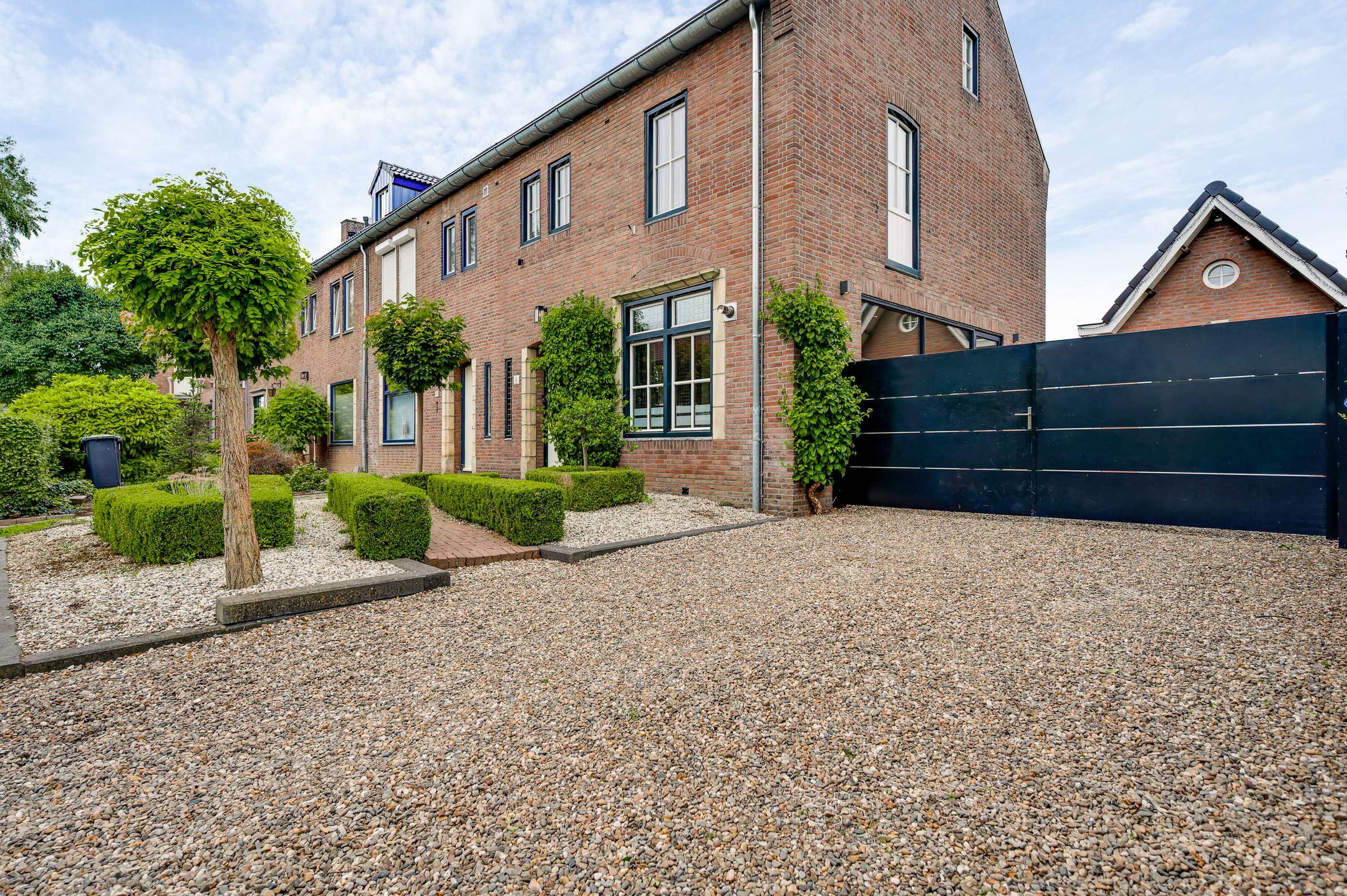 Luxurious Fully Renovated 160 m² Family Home with A Energy Label — 33