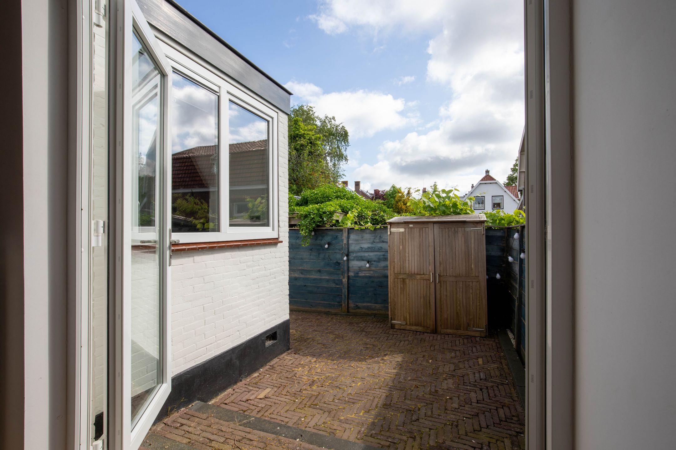Charming Renovated Freehold Home in Heart of Aalsmeer — 24