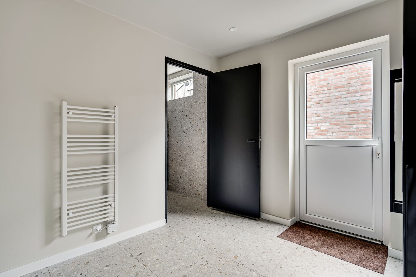 Luxurious Fully Renovated 160 m² Family Home with A Energy Label — 20
