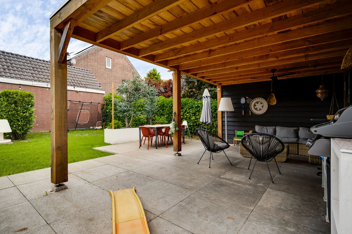 Luxurious Fully Renovated 160 m² Family Home with A Energy Label — 35
