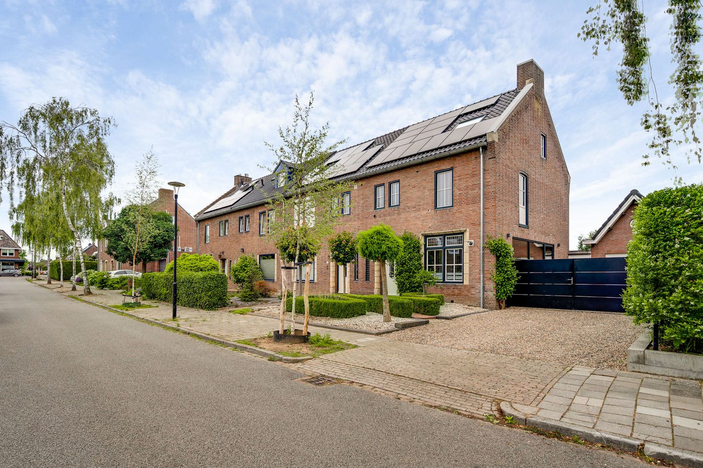 Luxurious Fully Renovated 160 m² Family Home with A Energy Label — 44