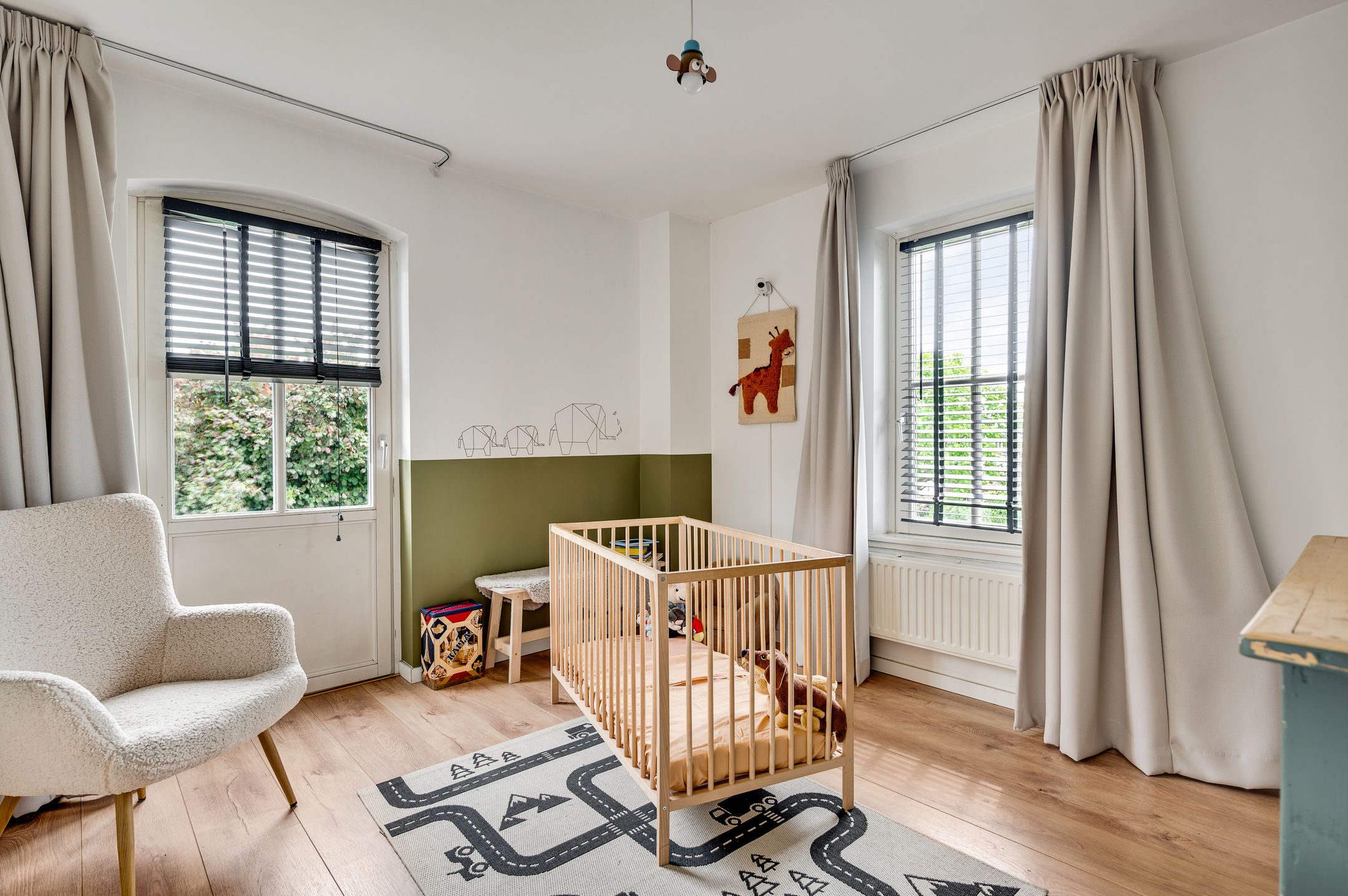 Luxurious Fully Renovated 160 m² Family Home with A Energy Label — 27