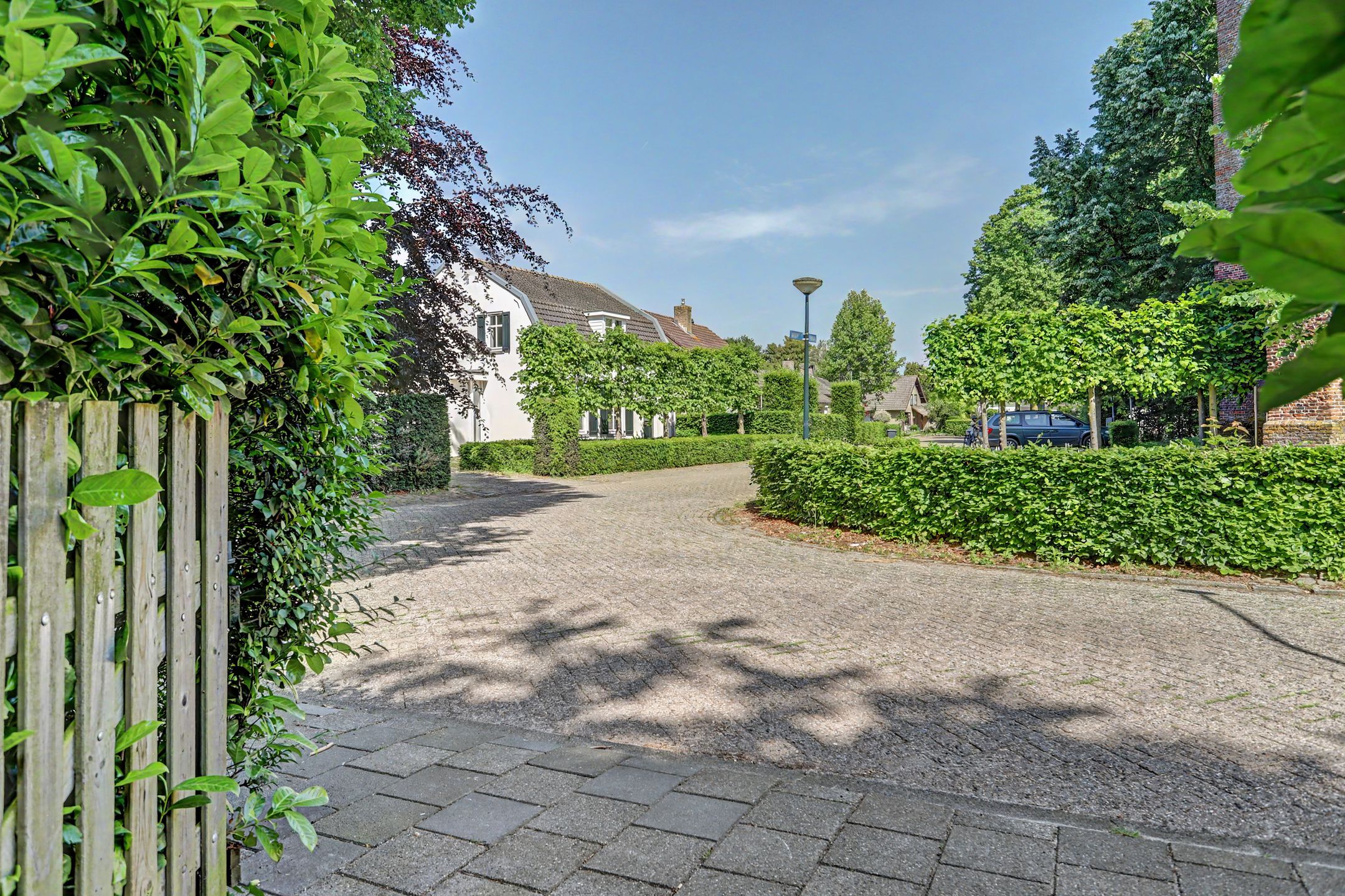 Historic Monument Village Home with Deep Garden in Helvoirt — 57