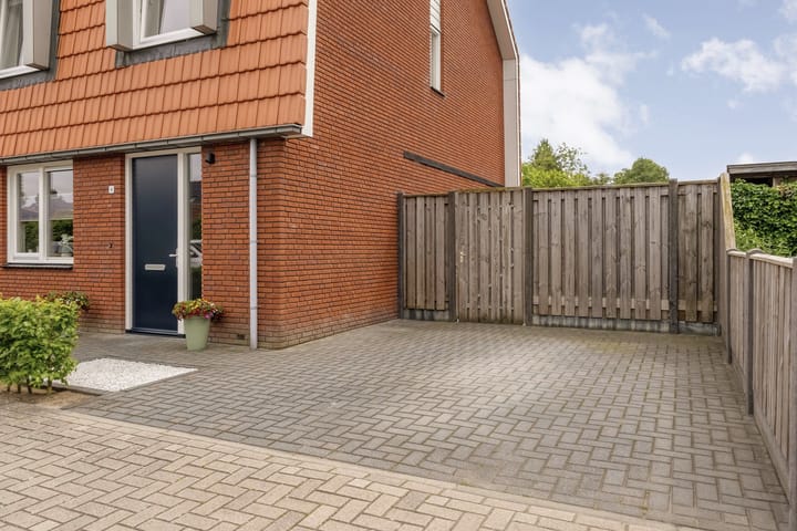 Photo 3 of Nassaustraat 4