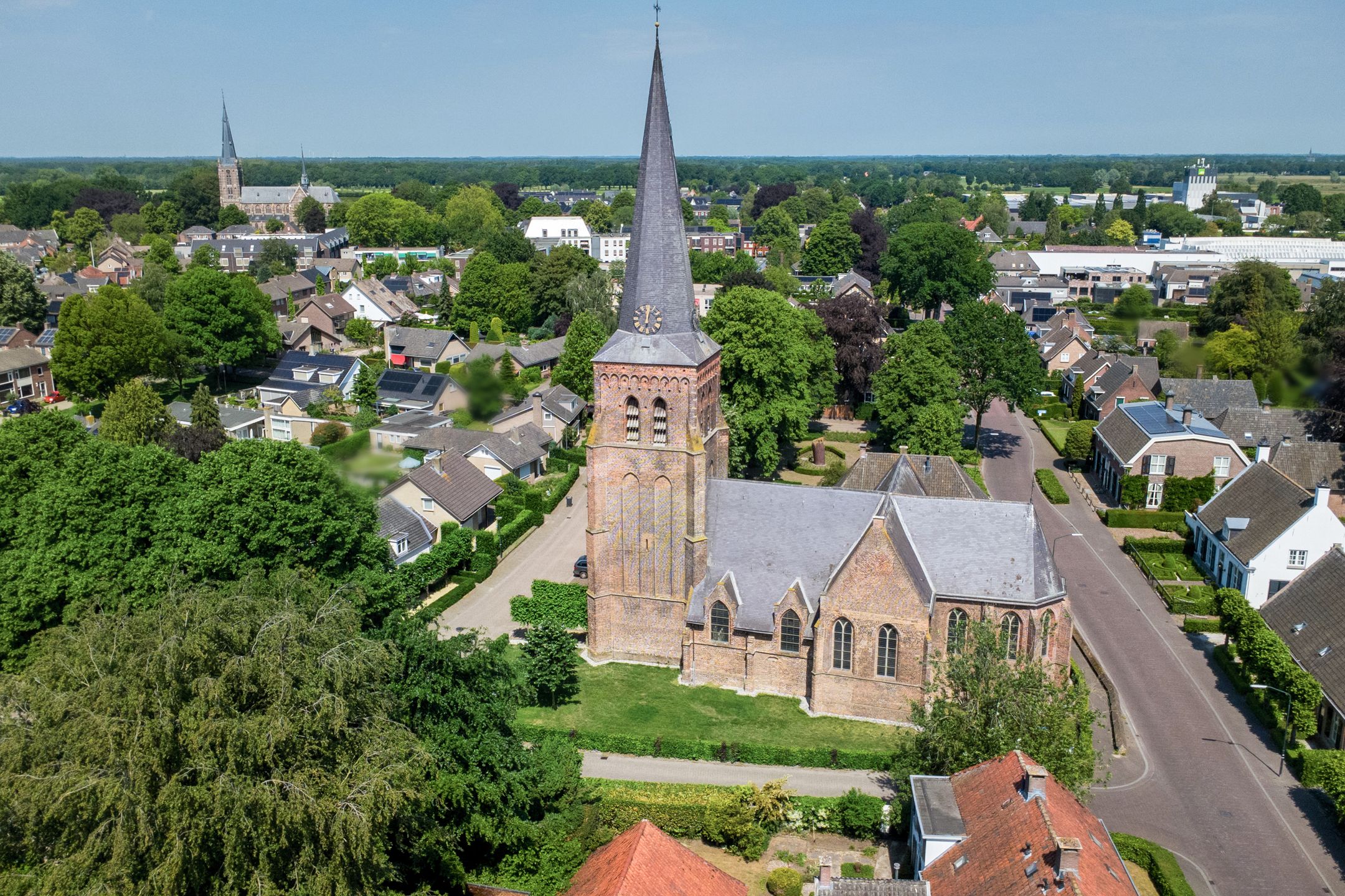 Historic Monument Village Home with Deep Garden in Helvoirt — 60
