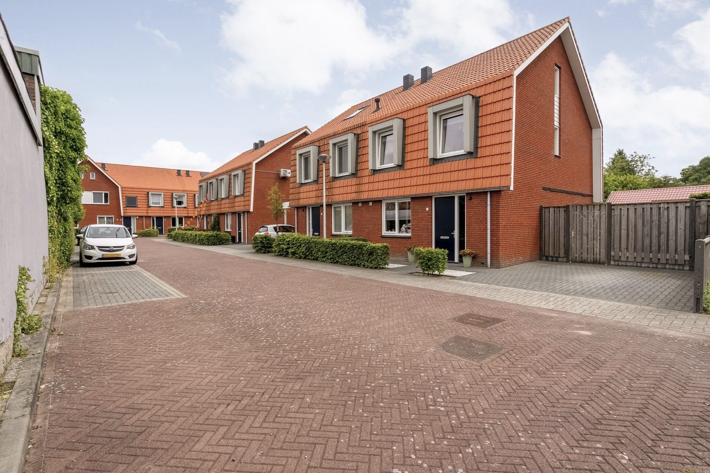 Photo 44 of Nassaustraat 4