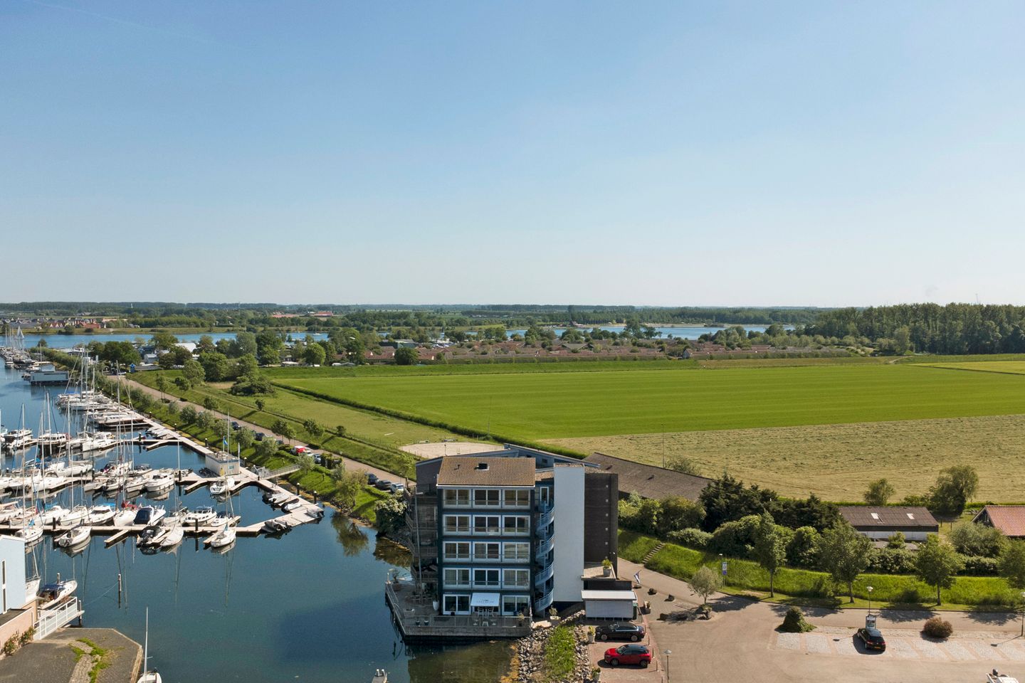 Foto 40 van Havenweg 27.