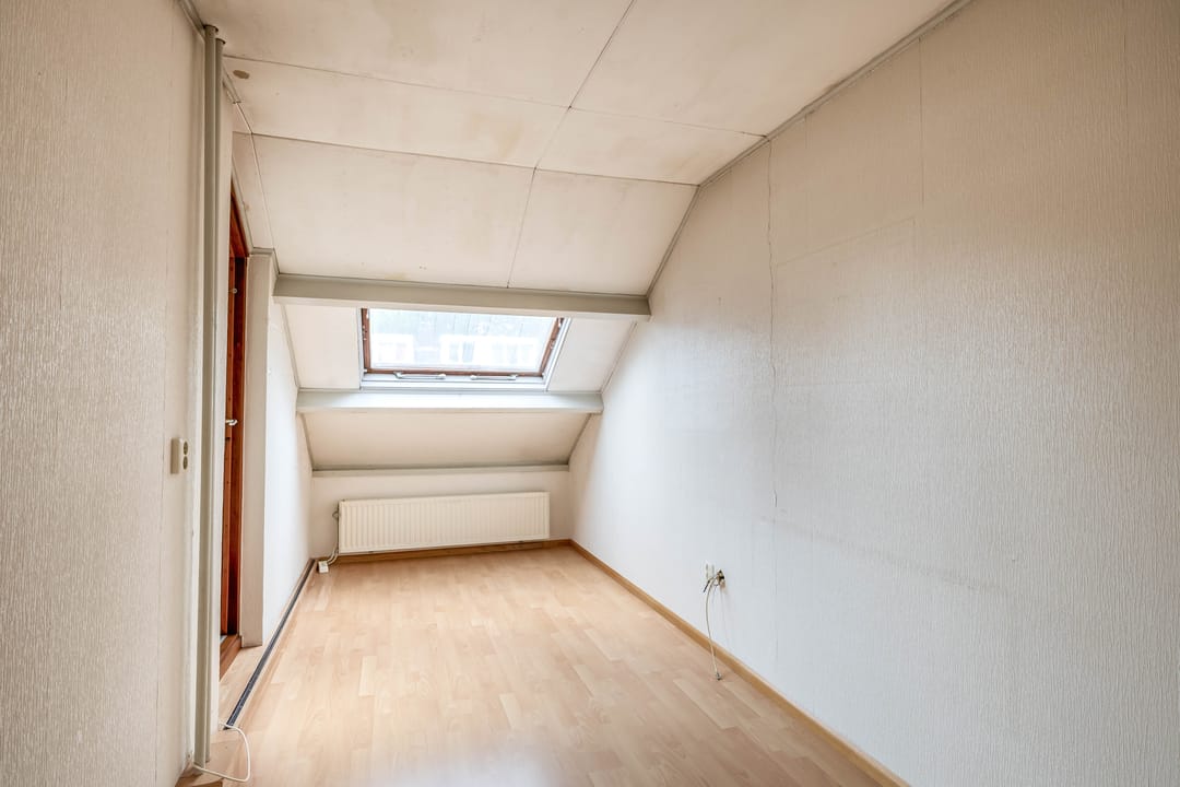 Photo 16 of Zeemanstraat 19
