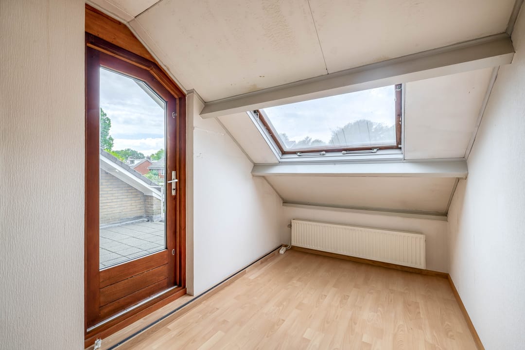 Photo 17 of Zeemanstraat 19