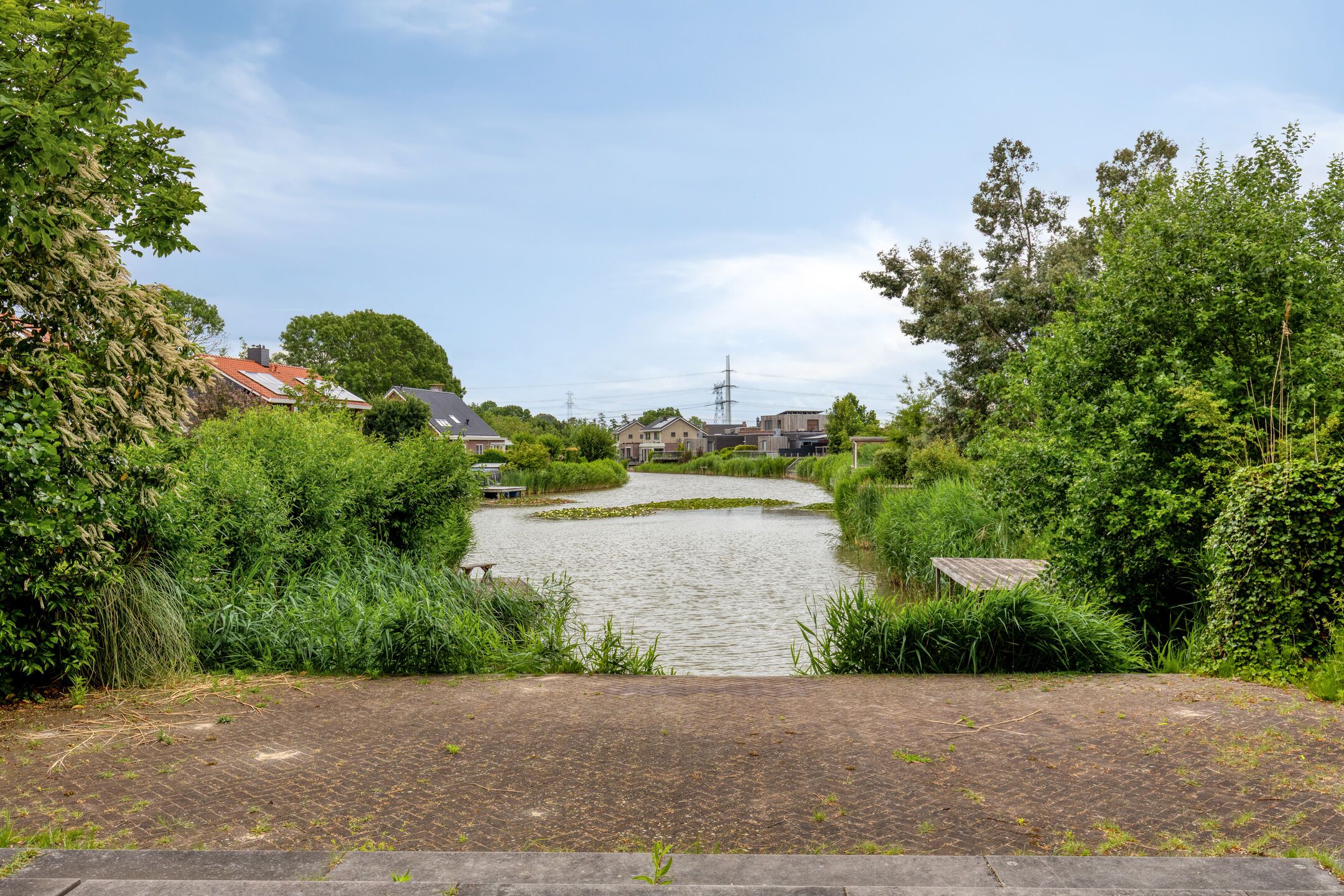 Photo 42 of Waardekensstraat 27