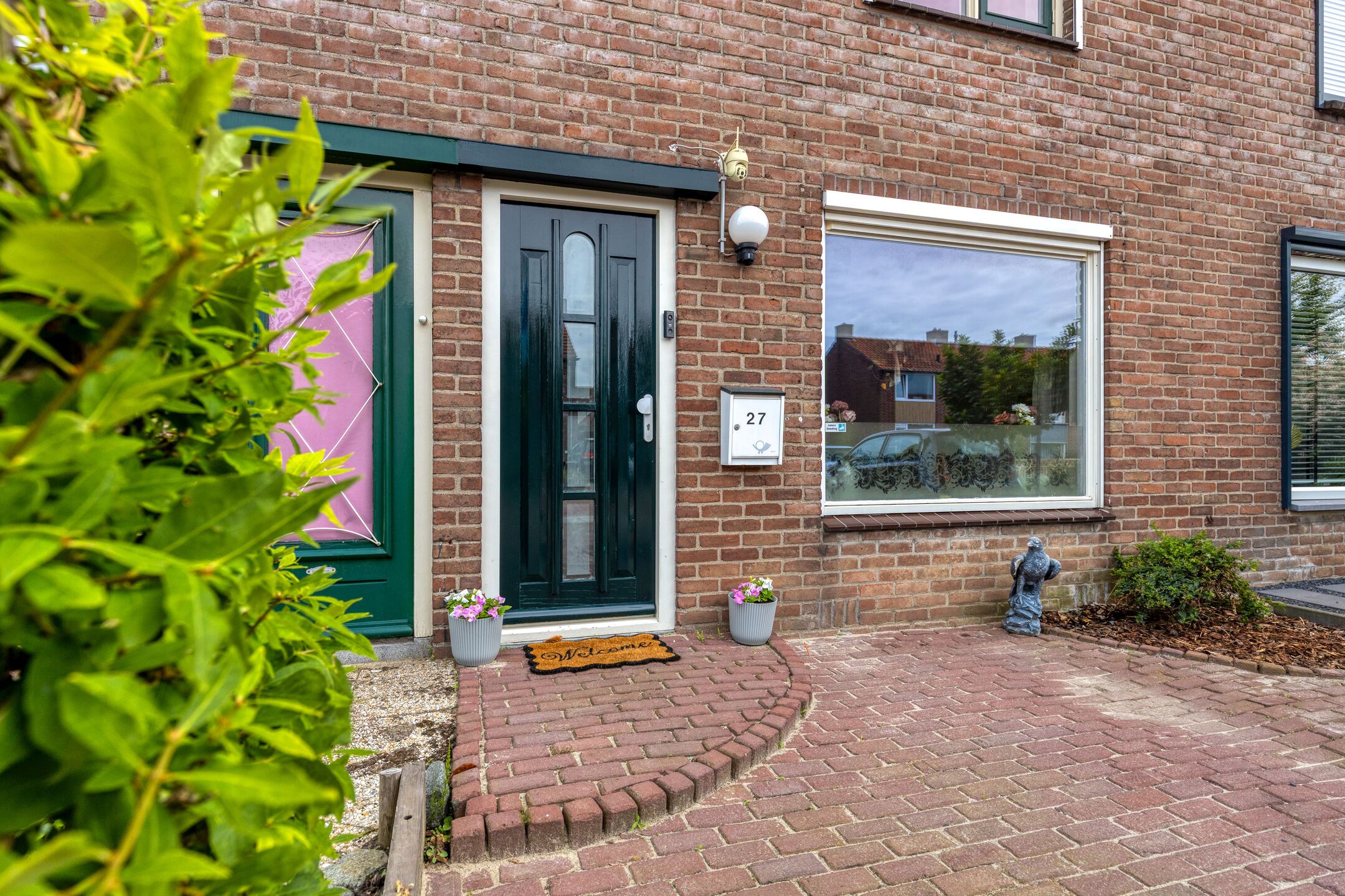 Photo 6 of Waardekensstraat 27