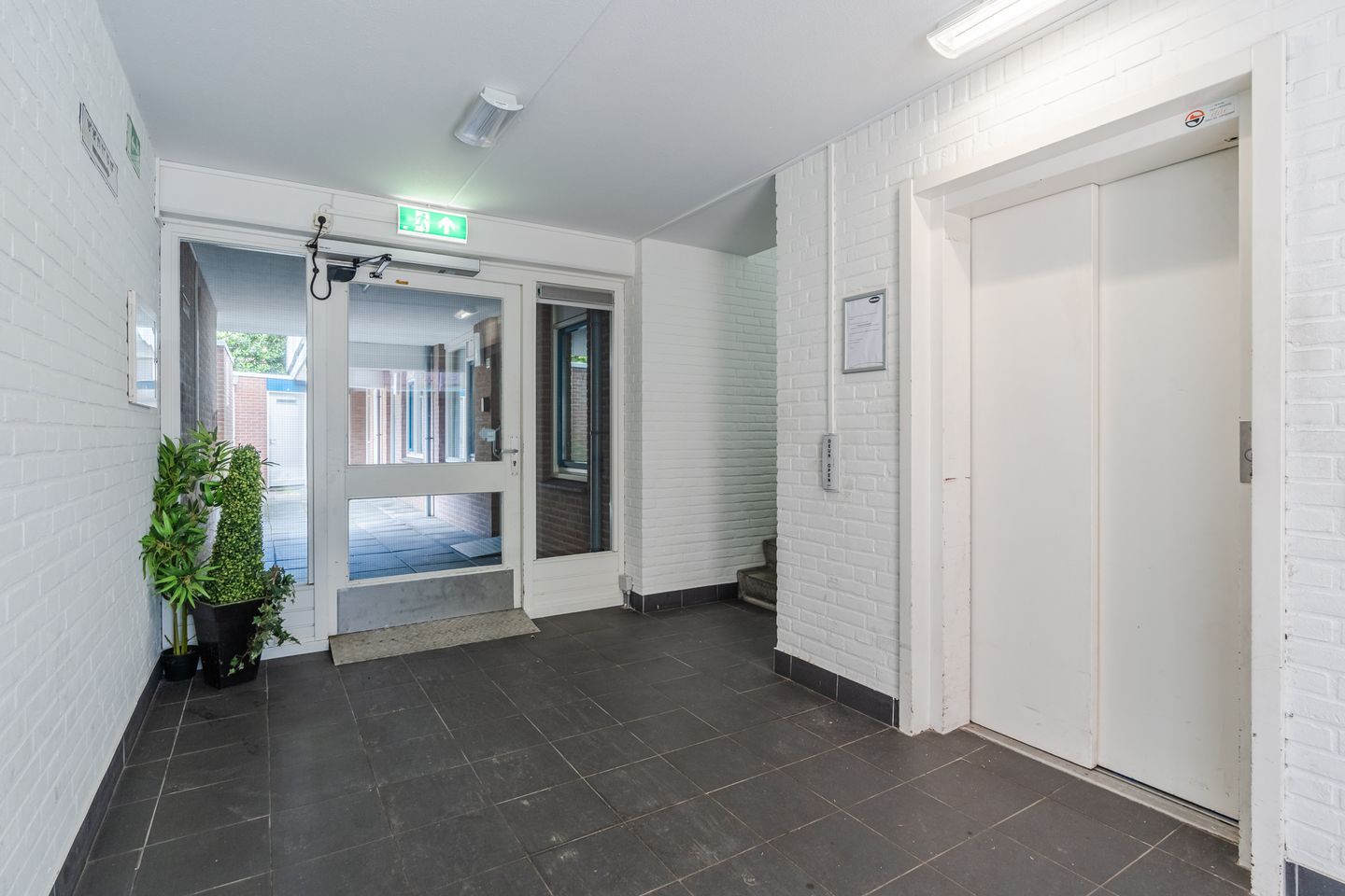 Foto 4 van Valkenierstraat 21