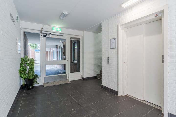 Foto 4 van Valkenierstraat 21
