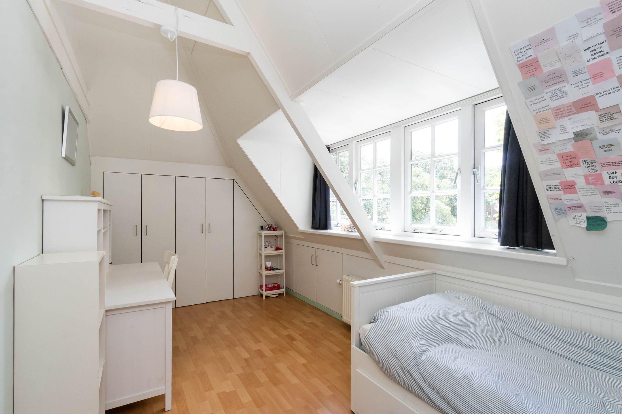 Renovated 1930s Corner House with Spacious Basement Near Hilversum Heathland — 27