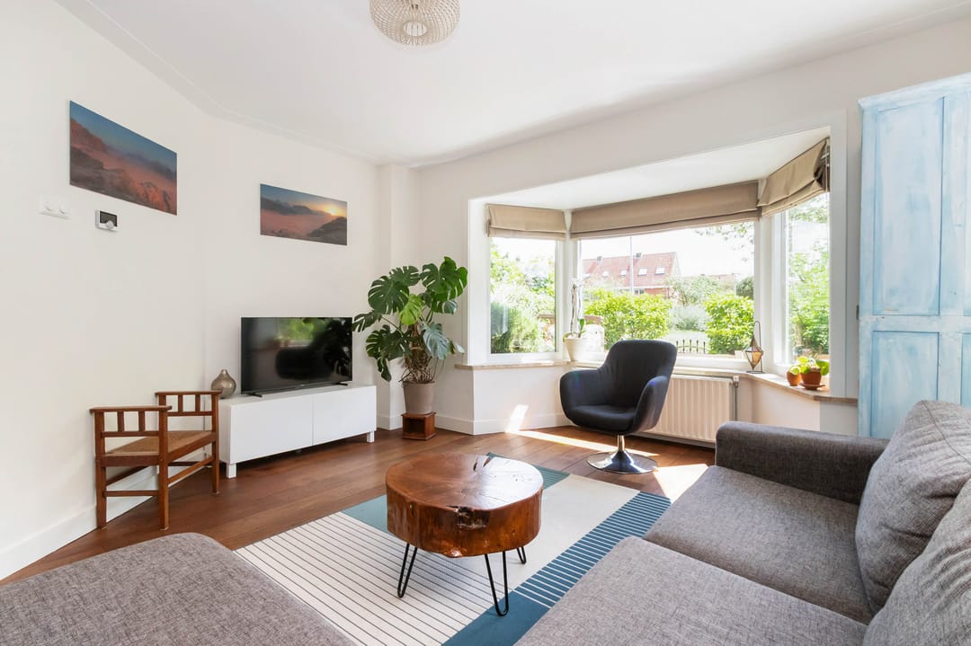 Renovated 1930s Corner House with Spacious Basement Near Hilversum Heathland — 8