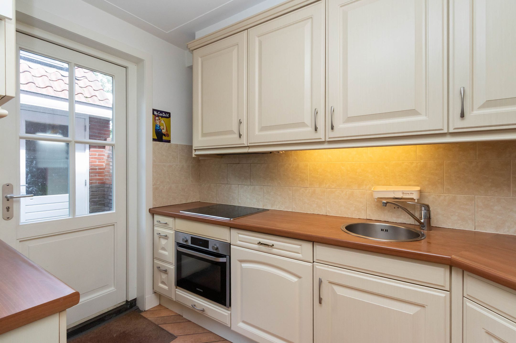 Renovated 1930s Corner House with Spacious Basement Near Hilversum Heathland — 12