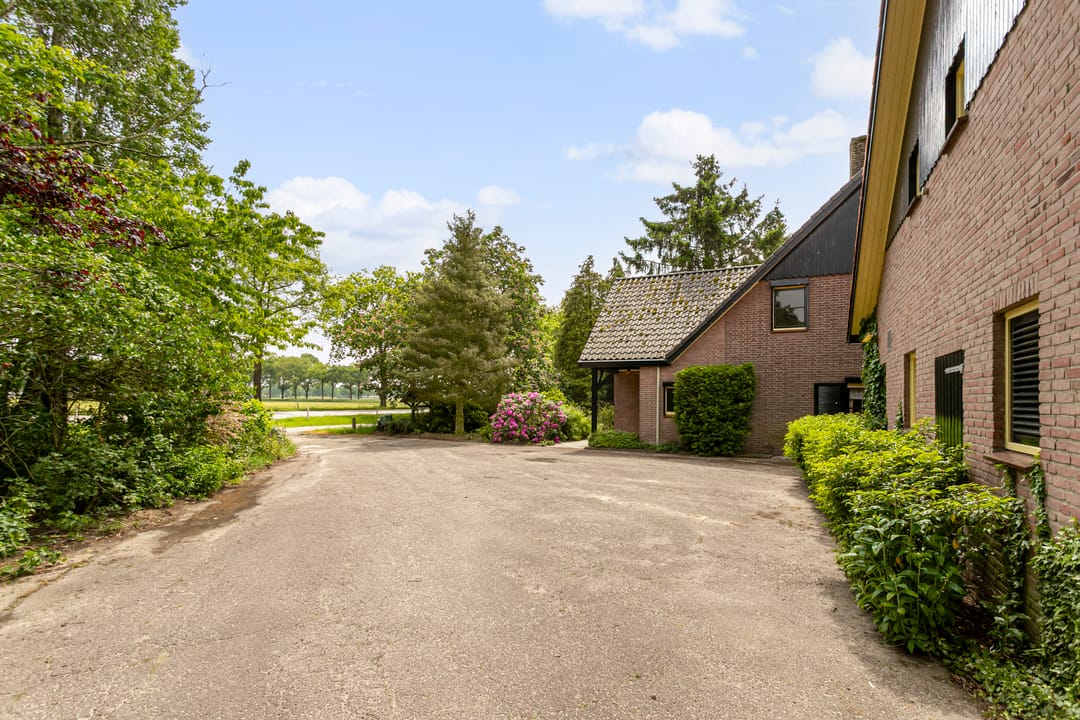 Foto 47 van Gilzerweg 1