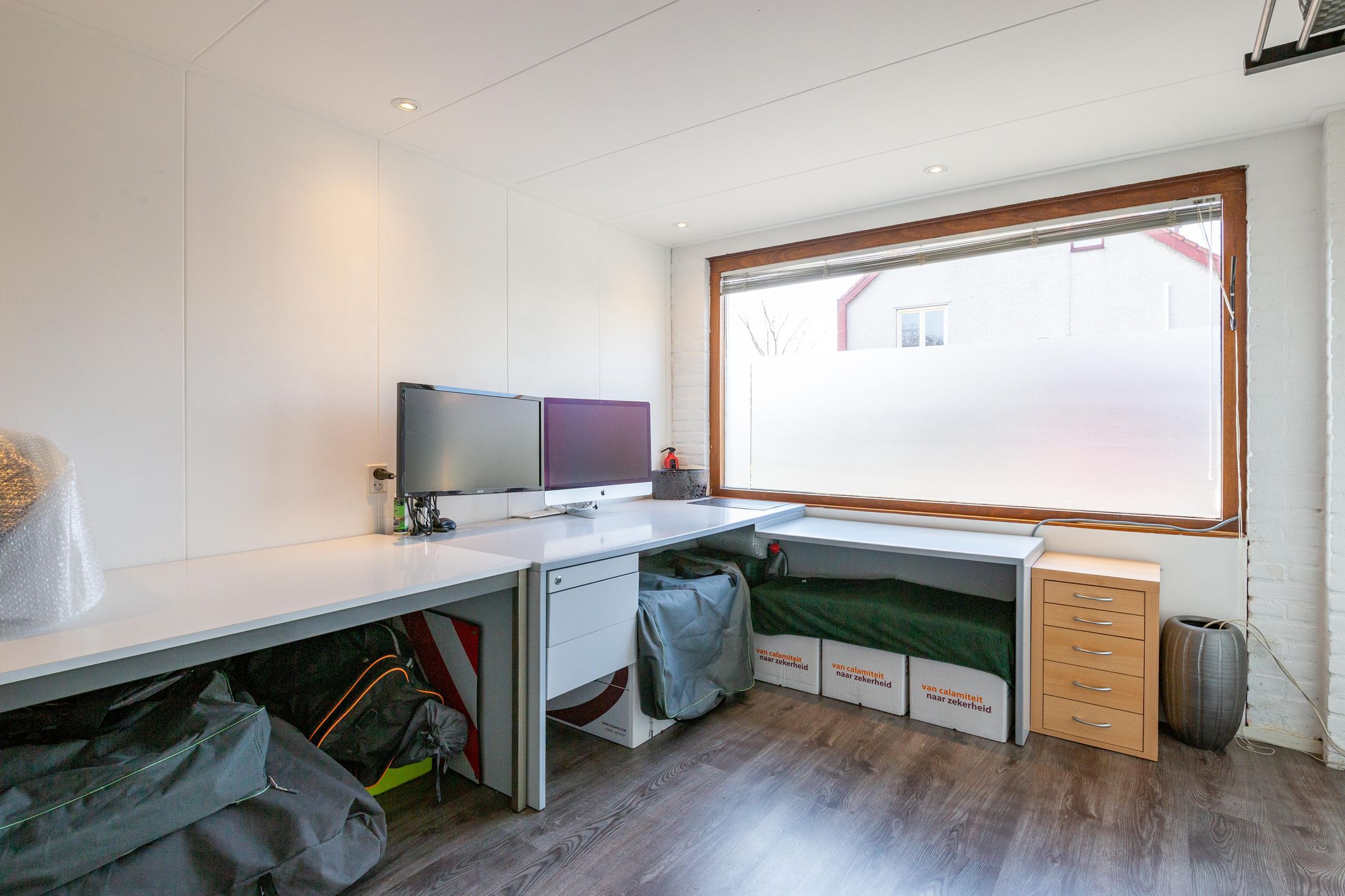 Spacious Semi-Detached Home with Five Bedrooms and Private East-Facing Garden in Lelystad — 15