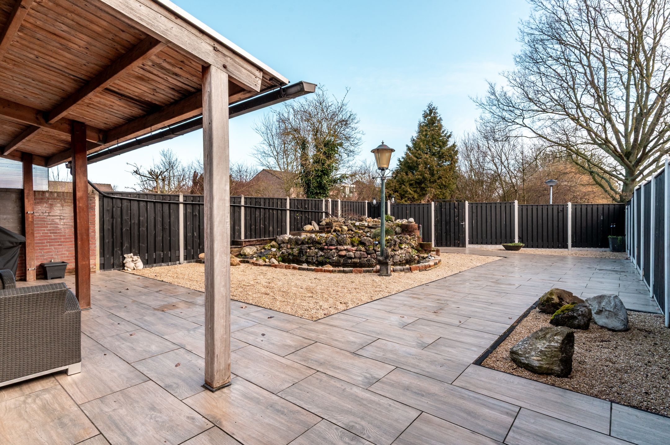 Spacious Semi-Detached Home with Five Bedrooms and Private East-Facing Garden in Lelystad — 36