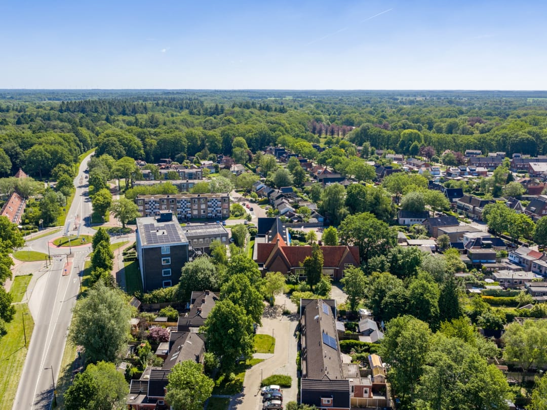 Photo 32 of Wethouder Buningstraat 42