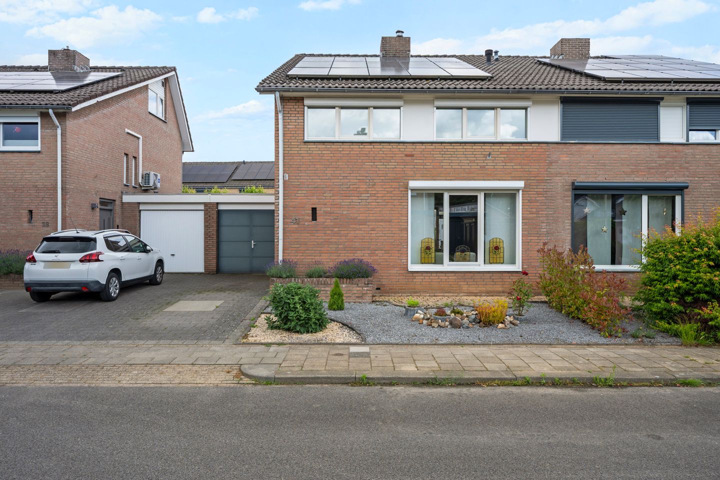 Photo 1 of Schout Boutenstraat 41