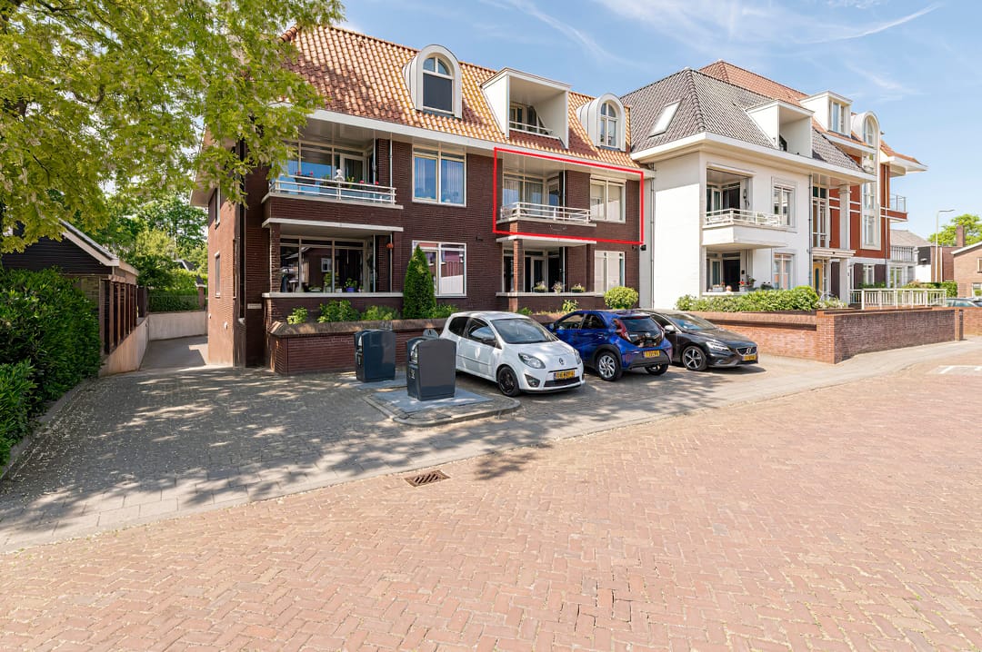 Photo 2 of Prins Bernhardlaan 5-11