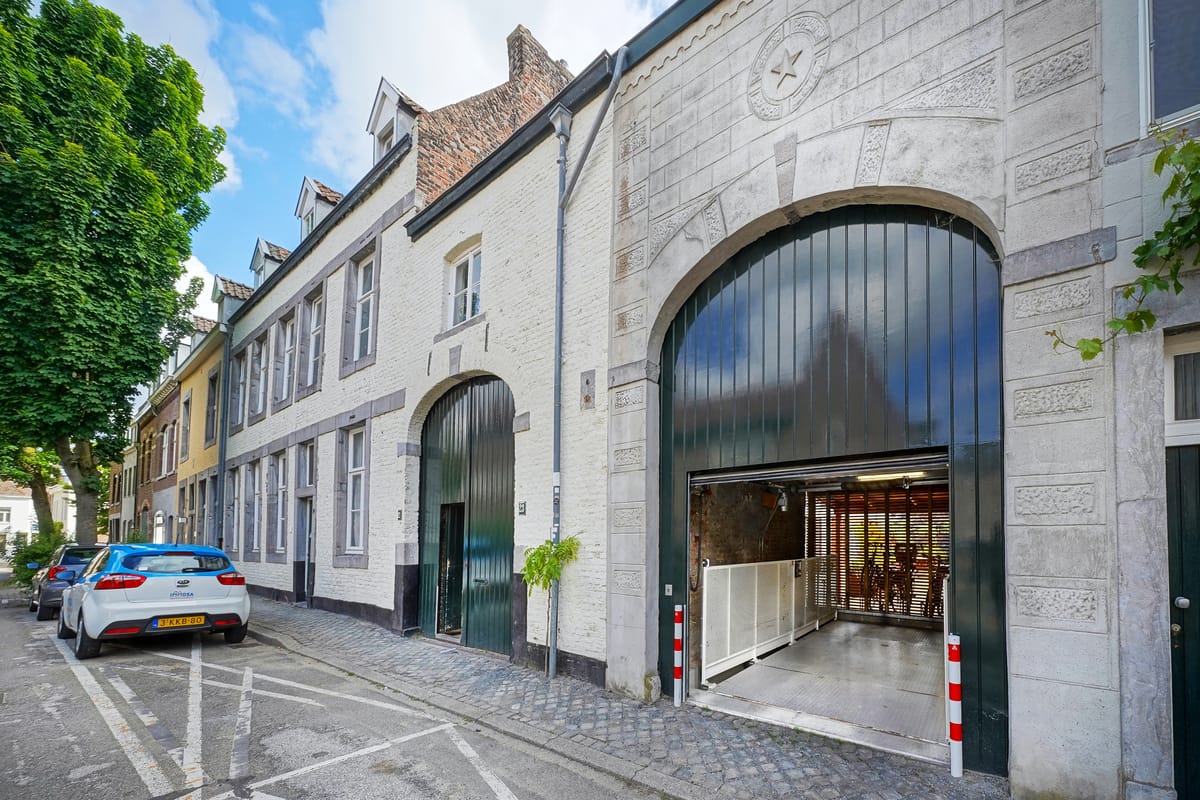 Historic 1714 Merchant House in the Charming Kommelkwartier — 25