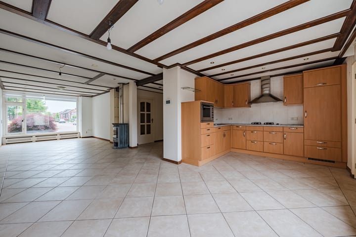 Tussenwoning te koop: Vezelstraat 15, Reusel