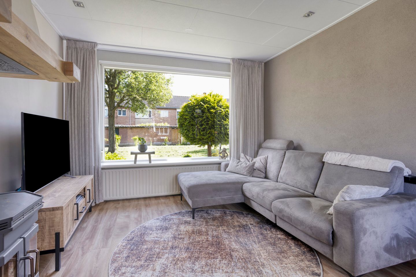 Photo 14 of Zeestraat 43