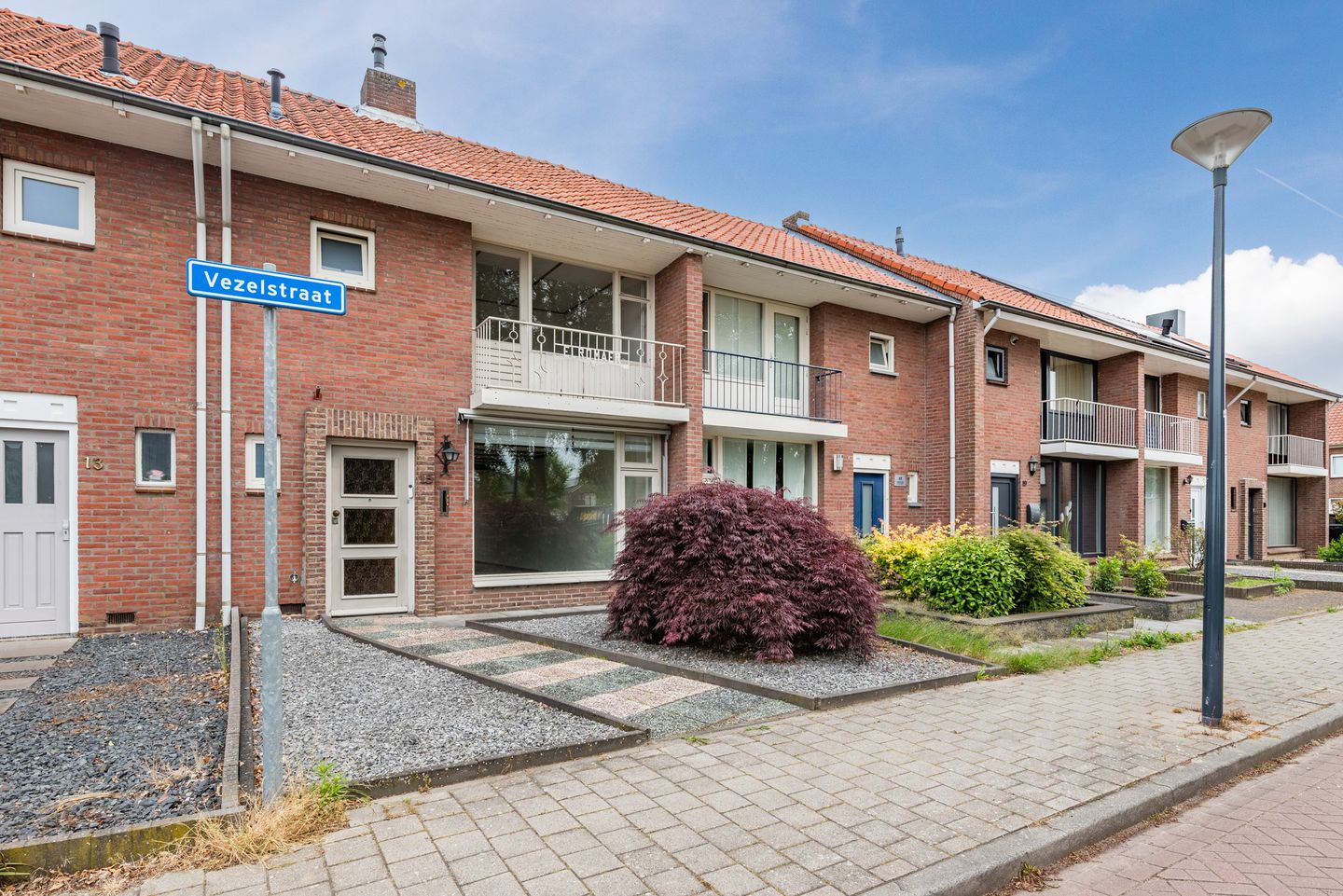 Photo 1 of Vezelstraat 15
