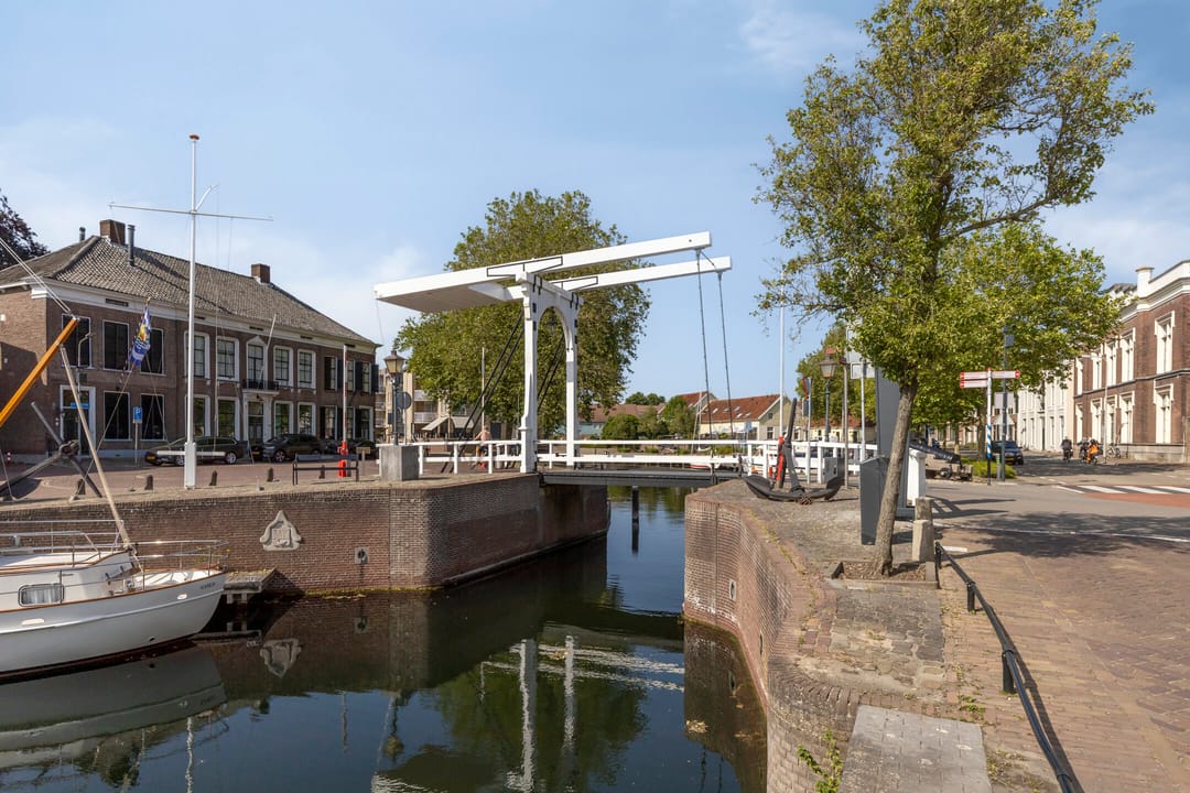 Foto 53 van Oostsingel 2-13