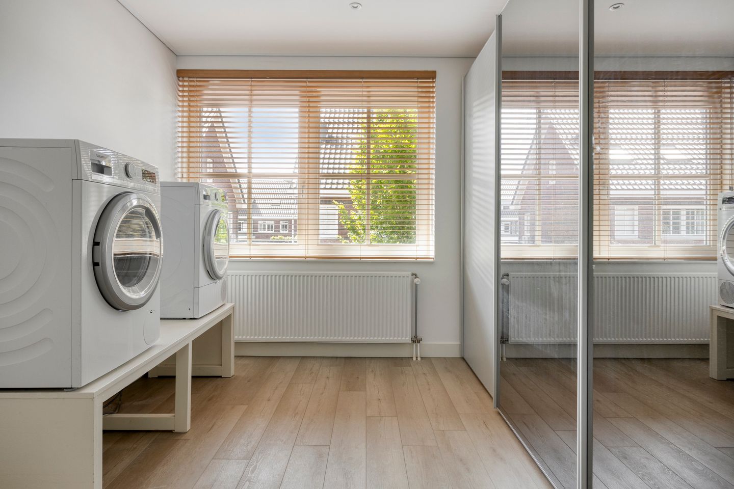Photo 19 of Tusschen beide Wegen 14