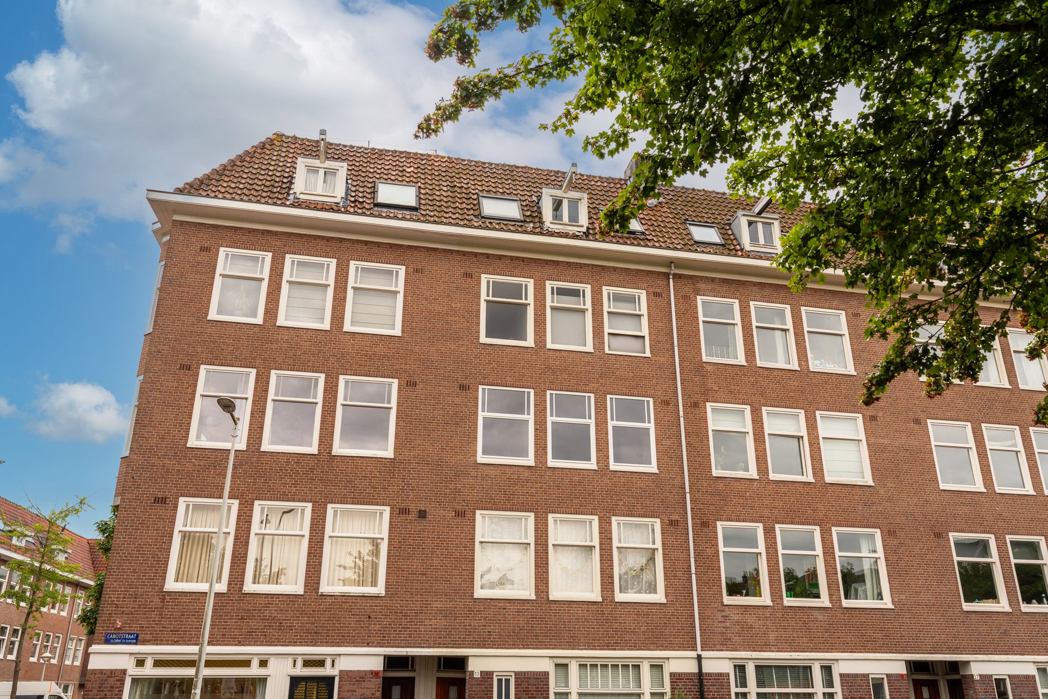 Photo 30 of Cabotstraat 13-2