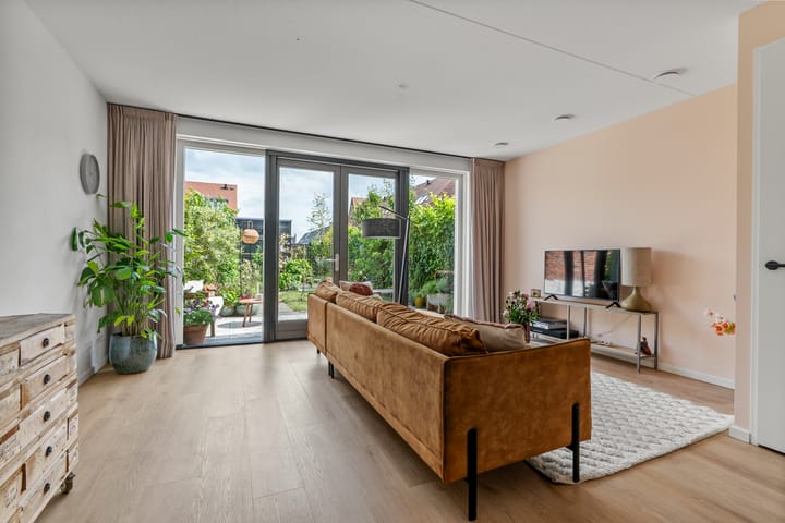Hoekwoning te koop: Grenenhout 1, Waddinxveen