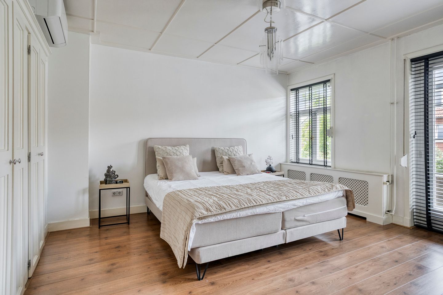 Characterful Detached Family Home with Authentic Details and Modern Comfort — 35