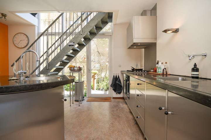 Tussenwoning te koop: Oosterkade 2A, Utrecht