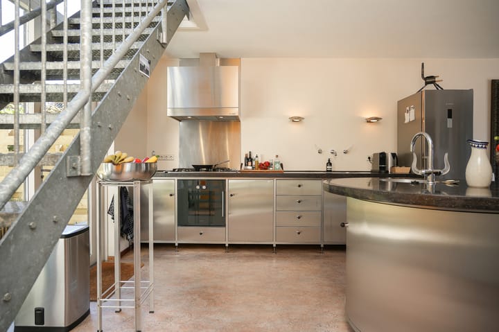 Tussenwoning te koop: Oosterkade 2A, Utrecht
