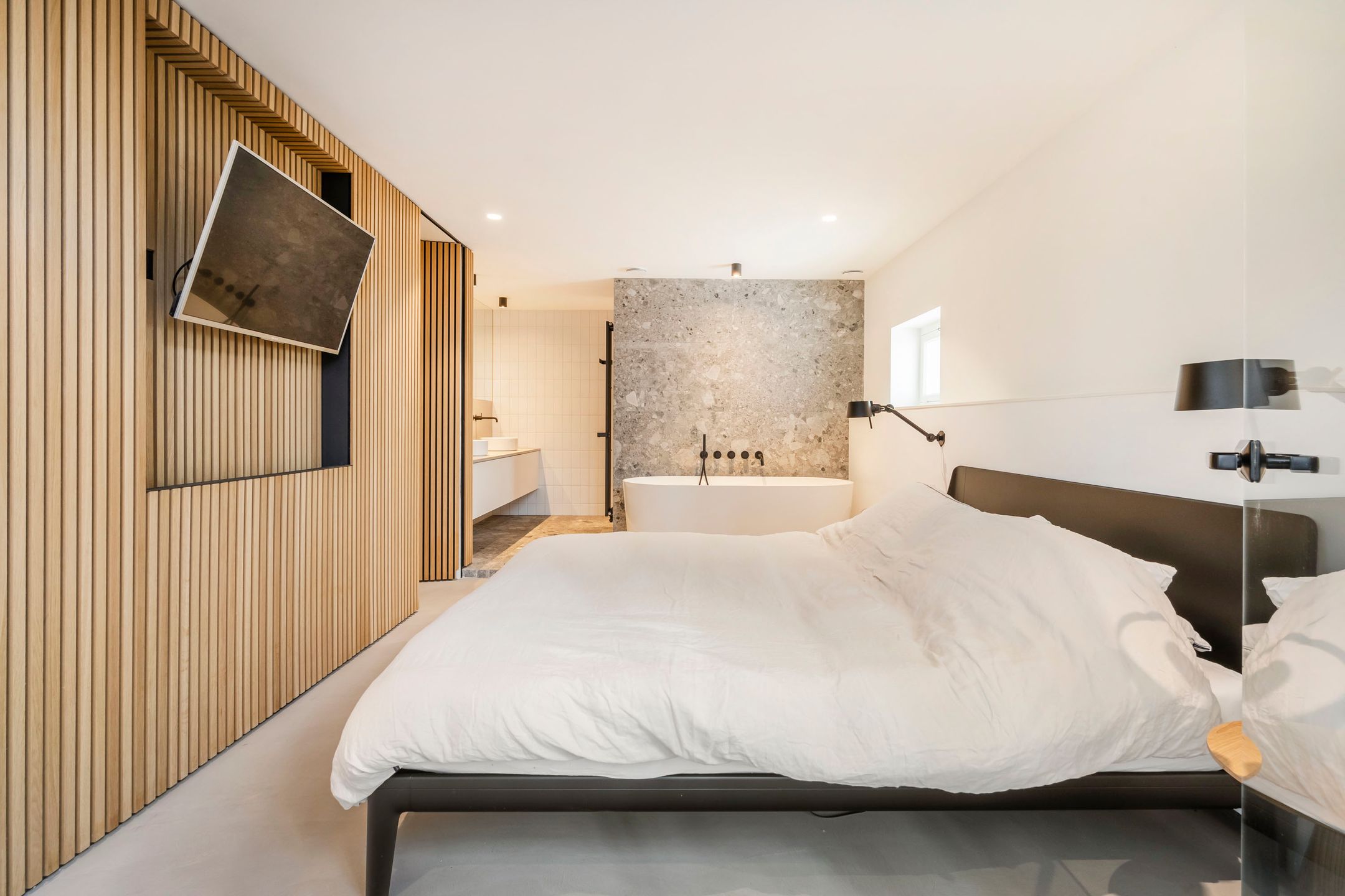 Photo 36 of Henric de Cranestraat 187