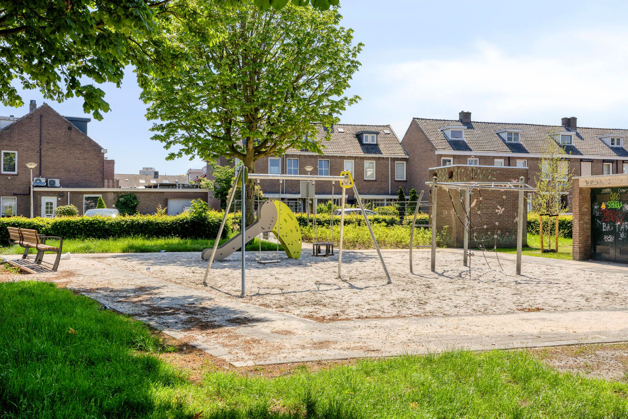 Photo 33 of Bisschop van Zoesstraat 25