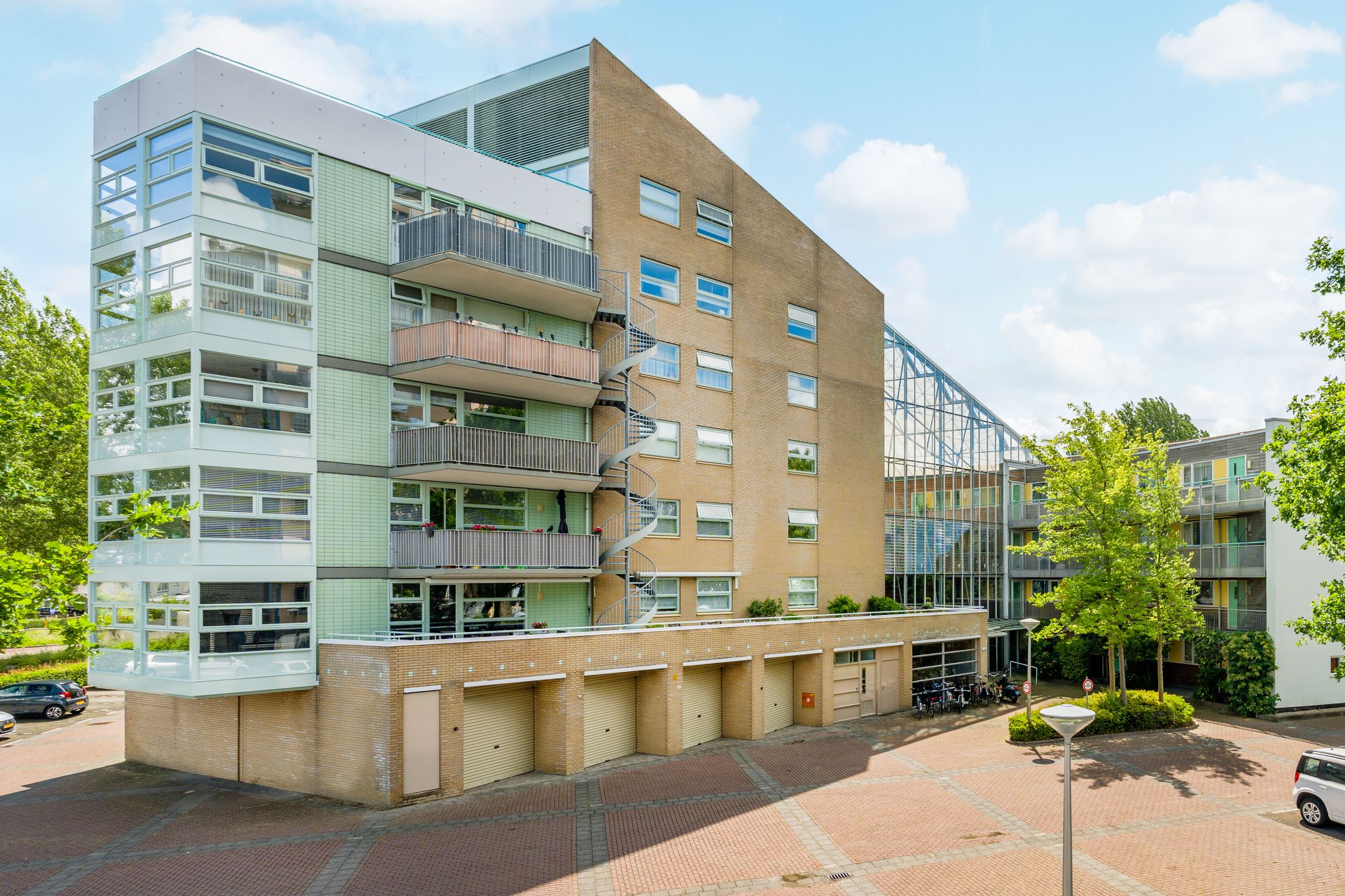 Spacious Energy-Efficient Apartment with Green Views in Amstelveen Westwijk — 24