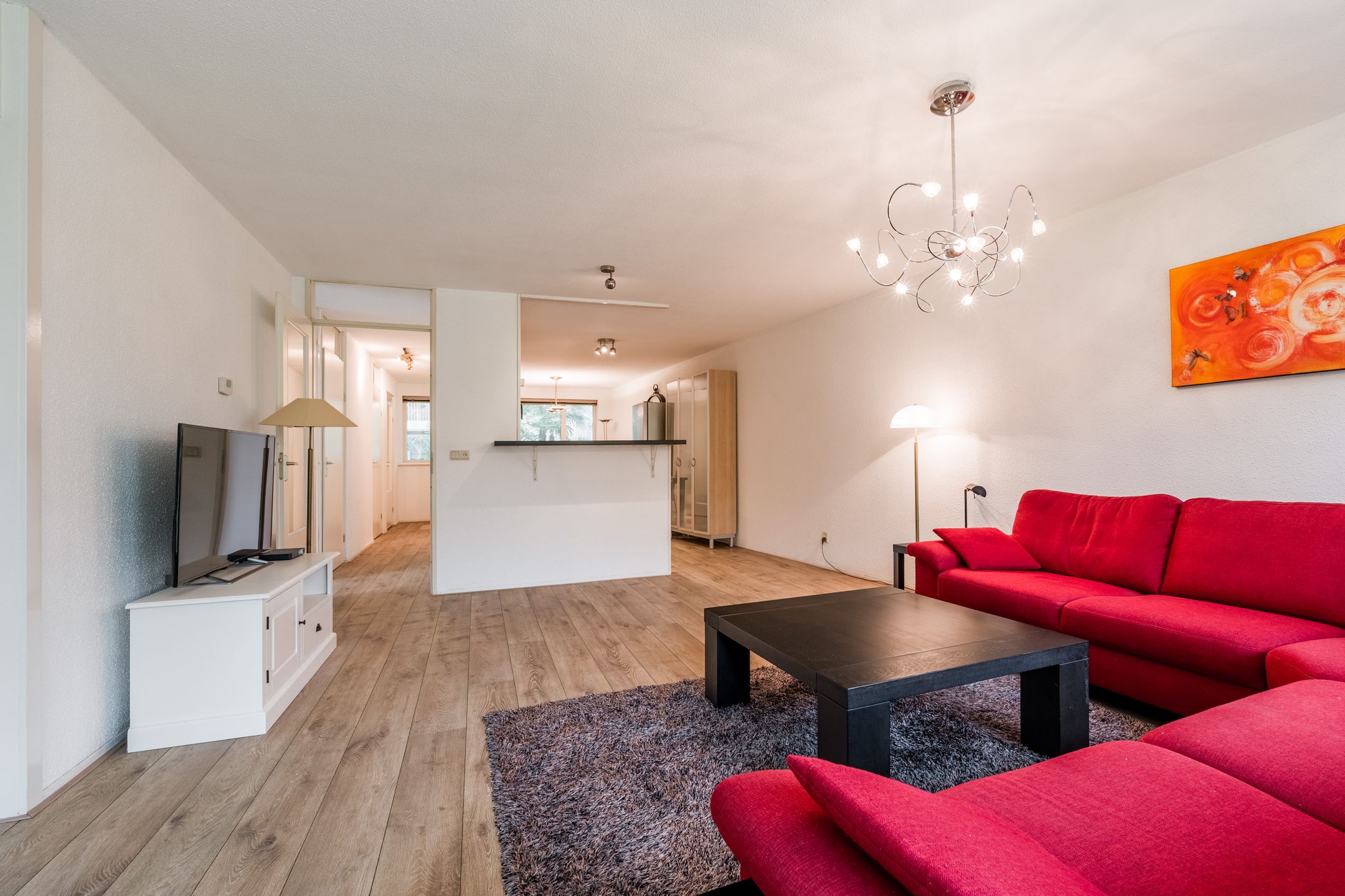 Spacious Energy-Efficient Apartment with Green Views in Amstelveen Westwijk — 9