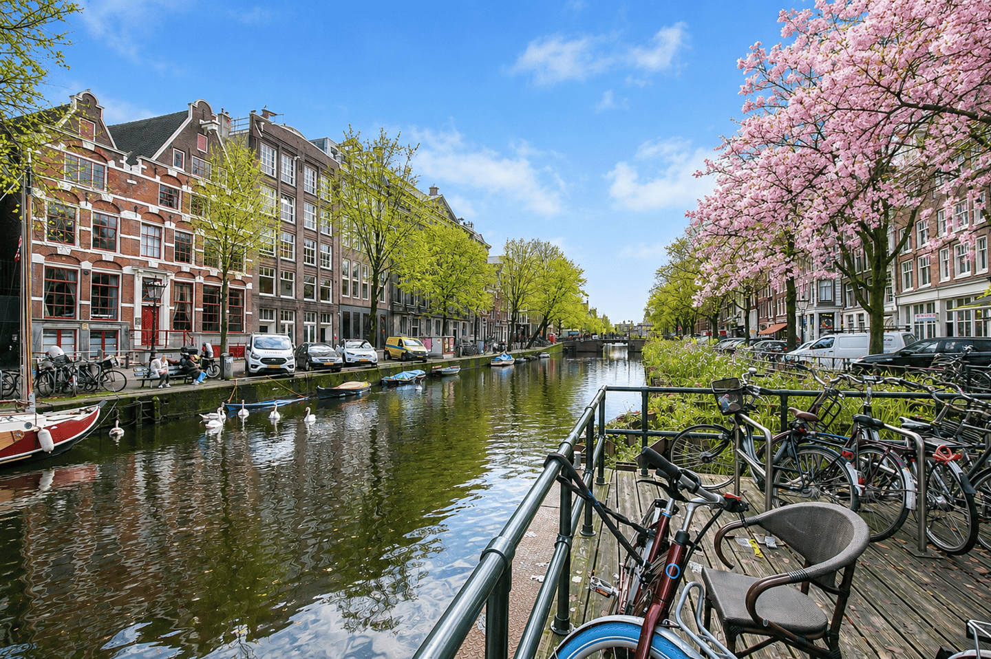 Historic Canal Maisonette with Private Terrace in Amsterdam Centre — 25