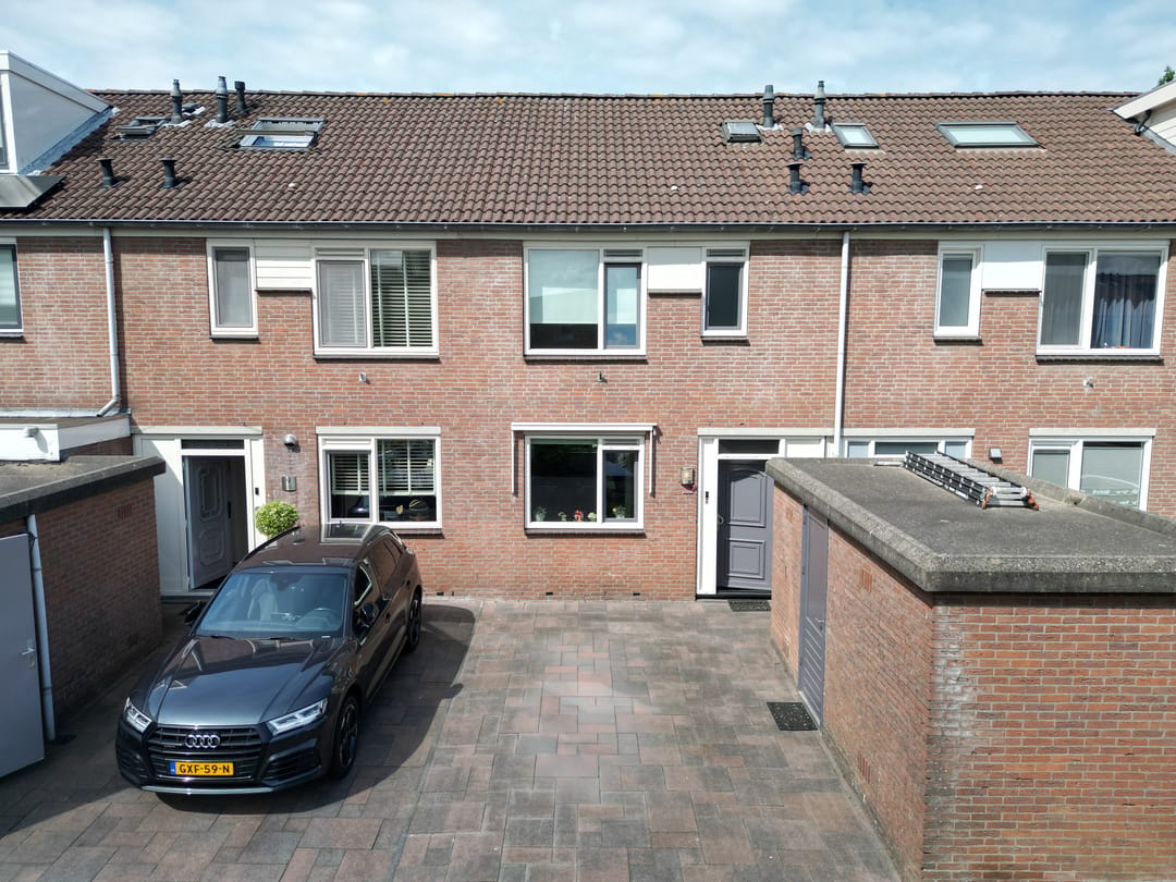 Spacious Family Home in Child-Friendly Voorhout Neighborhood