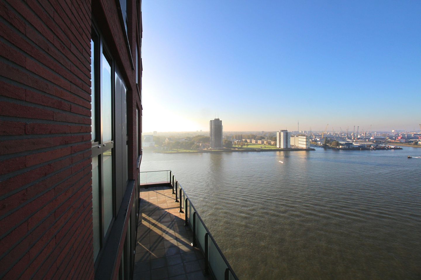 Photo 19 of Müllerkade 827