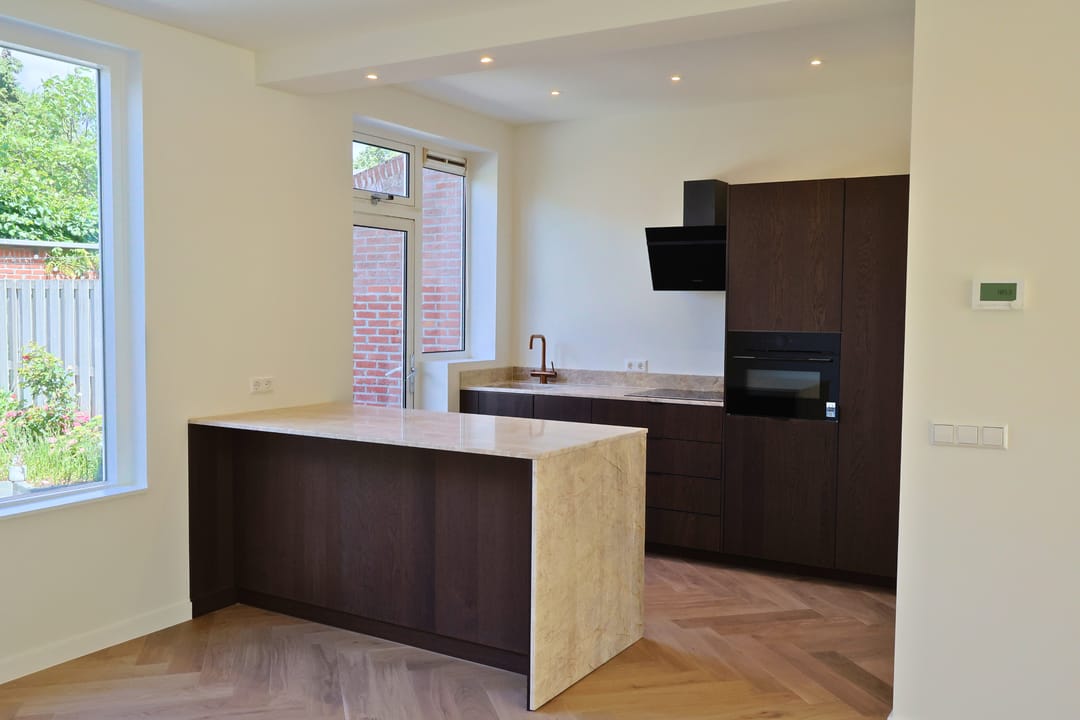 Spacious Modern Family Home Near Naaldwijk Centre — 13