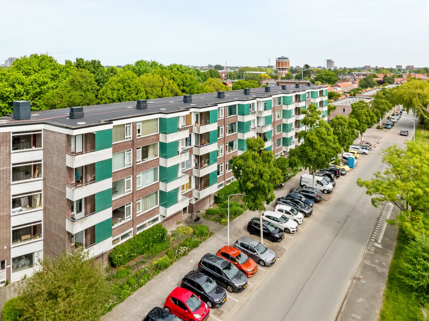 Spacious 3 Room Apartment with Two Balconies and City Views — 29